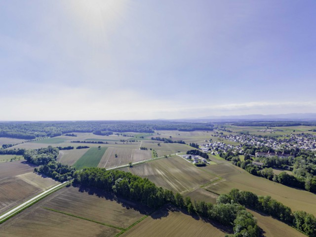photo 360 par drone en alsace 68 entre carspach et hirtzbach avec méandre de l'ill
